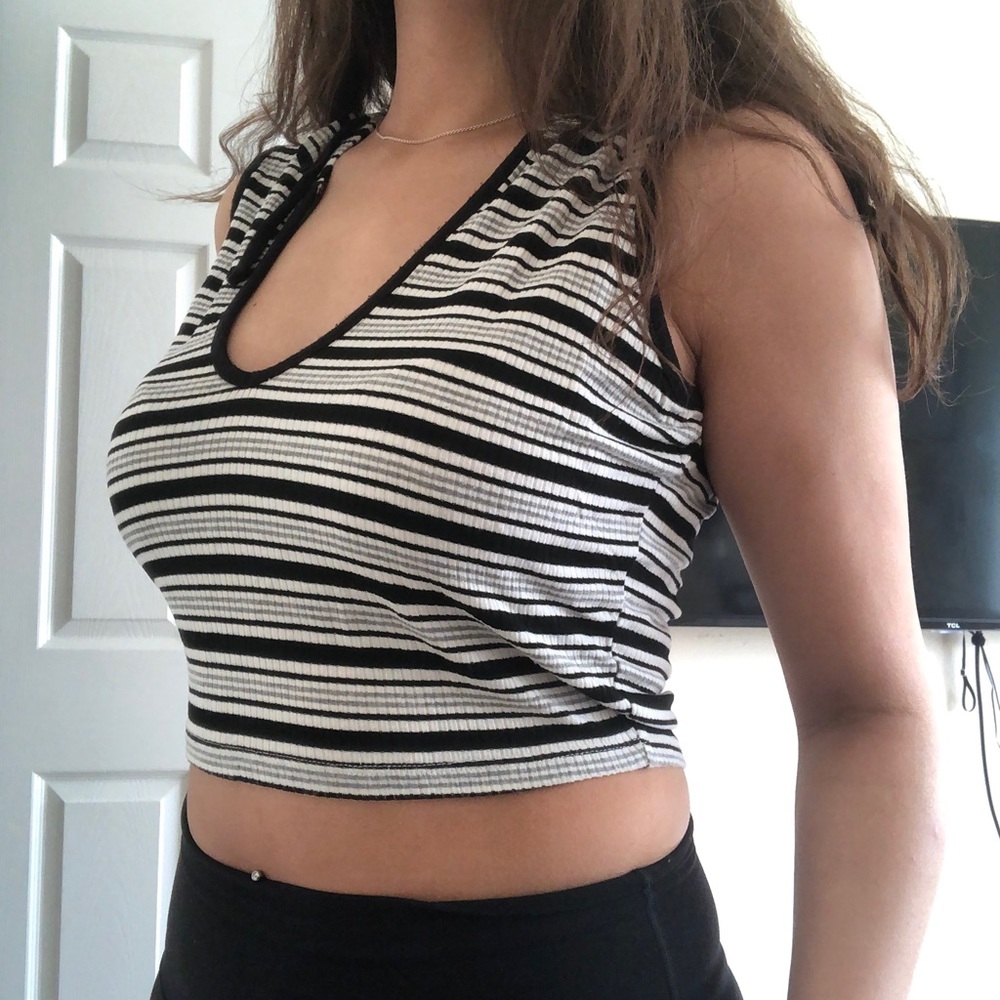 striped crop top